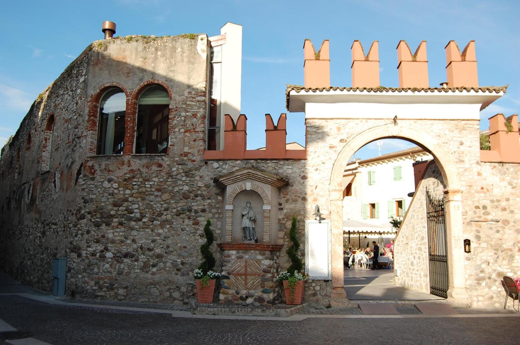 Corte San Luca Apartments Bardolino Zewnętrze zdjęcie