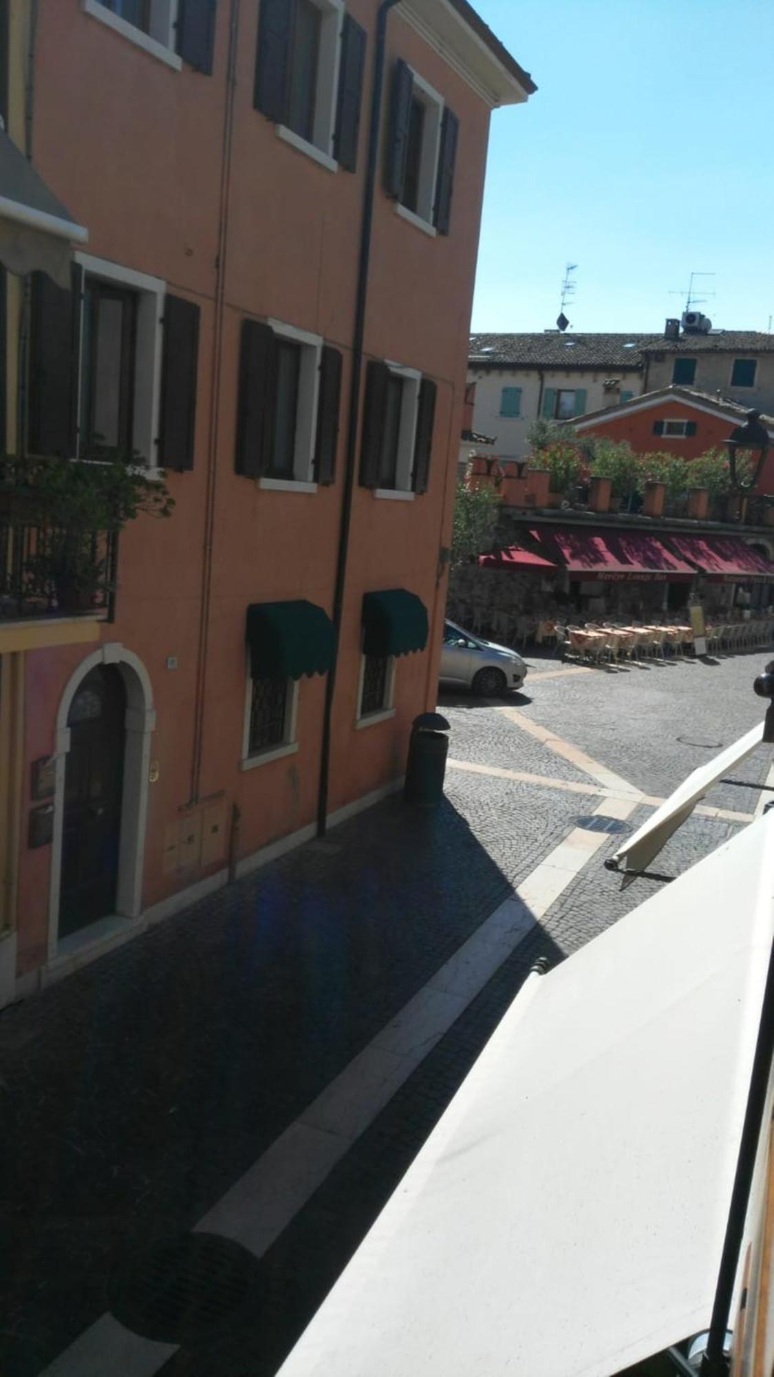 Corte San Luca Apartments Bardolino Pokój zdjęcie